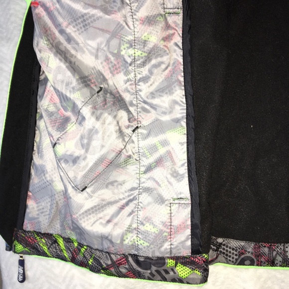 New Balance Jacket XL - Picture 5 of 5